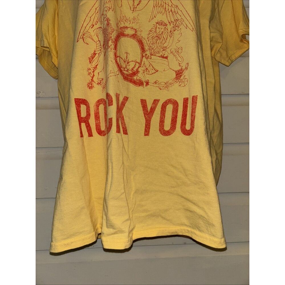 Queen Official Merch 100% Cotton Short Sleeve Oversized Tshirt Size L - Picture 4 of 8